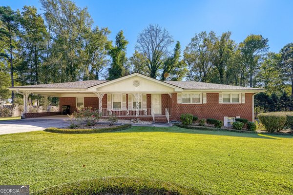 3840 Yates Drive, Lithia Springs