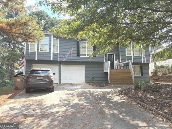 845 Lodgeview Drive, Bethlehem