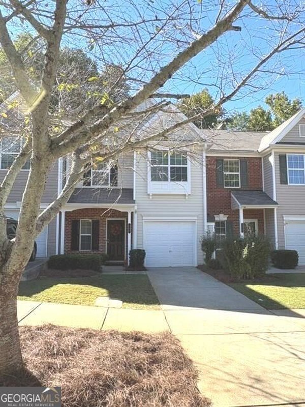 300 Azalea Circle, Cumming
