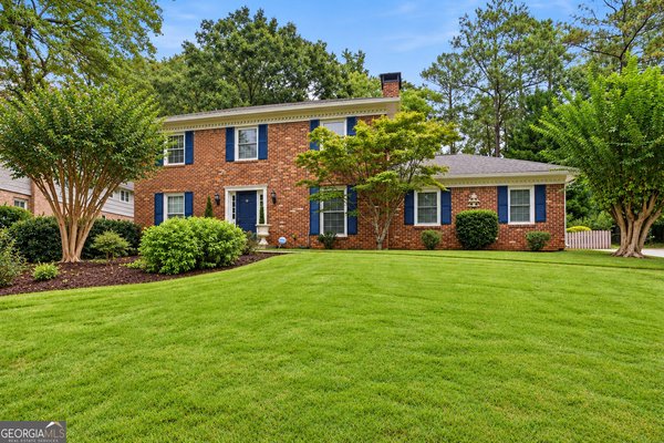 2377 Castleridge Court, Tucker
