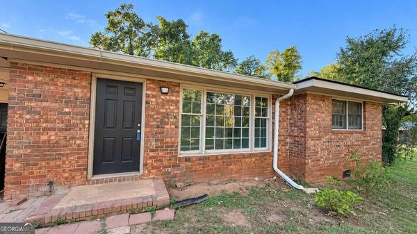 113 Carter Street, Cornelia