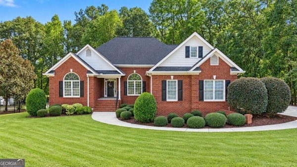 1050 Dials Plantation Drive, Statham