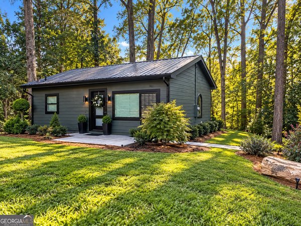 2940 Mann Street Smyrna
