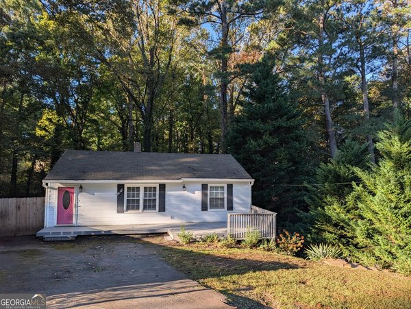2063 White Oak Circle, Kennesaw