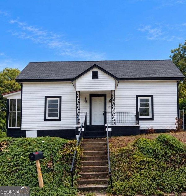 301 Johnson Street, Lagrange