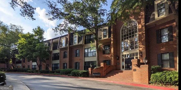 26303 Plantation Drive, Atlanta