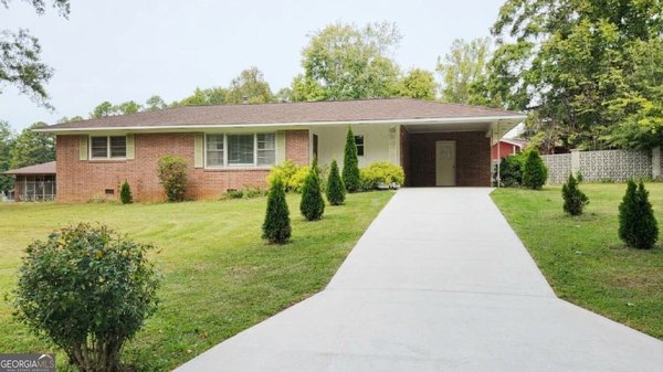 127 Briarwood Drive, Toccoa