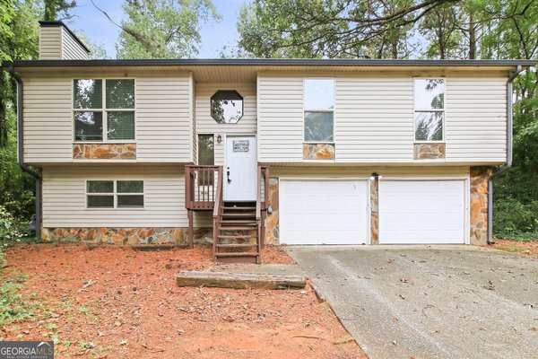 6048 Matthew Lane Douglasville
