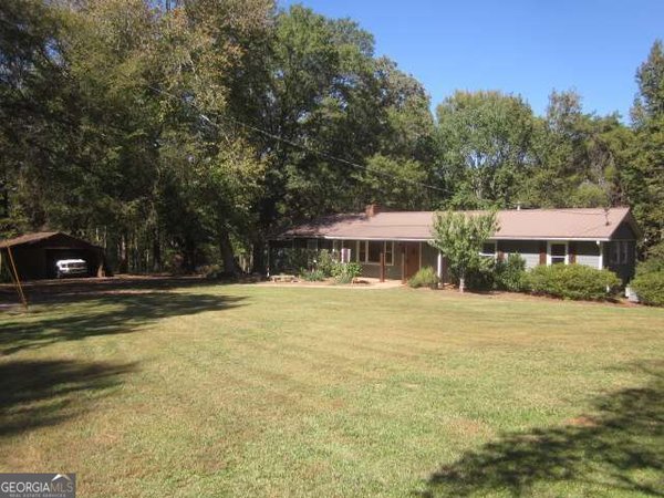 312 Mansfield Road, White