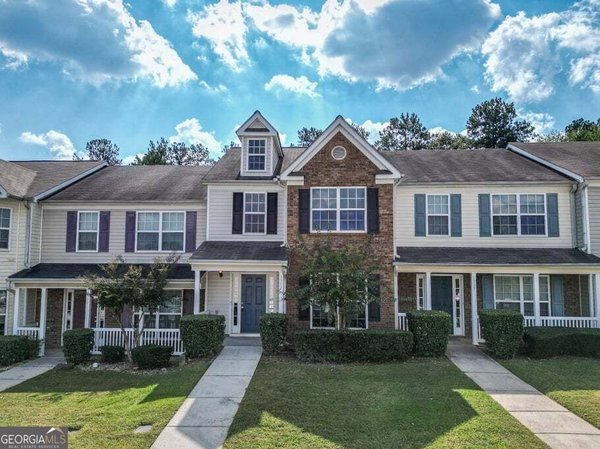 1517 April Lane, Morrow
