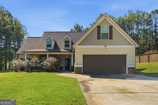 6053 Fielder Way, Douglasville