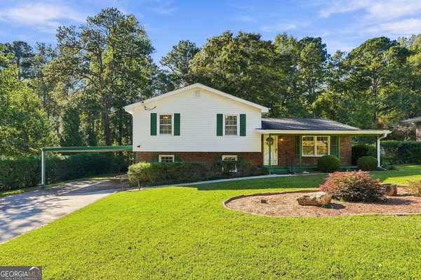 3142 Brooks Lane, Powder Springs