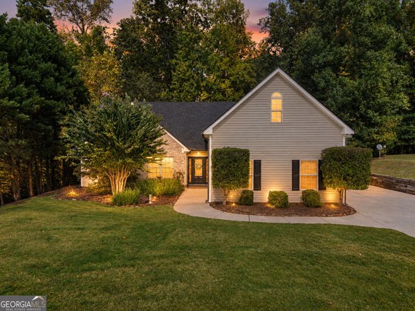 370 Laurel Oaks Lane, Jefferson