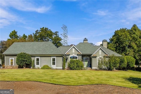 1516 Dunwoody Club Crossing, Dunwoody