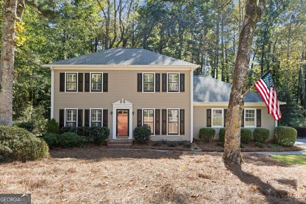 2406 Emory Lane, Marietta