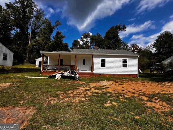 11 Meridian Drive, Newnan