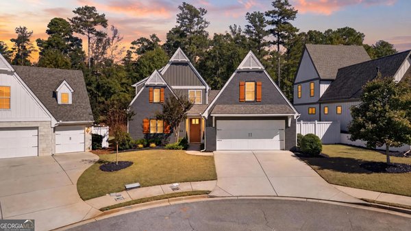 45 Arbor Garden Circle, Newnan