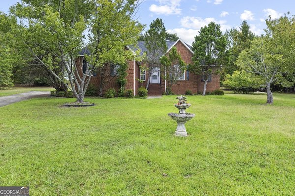 221 Waterwheel Court, Lizella