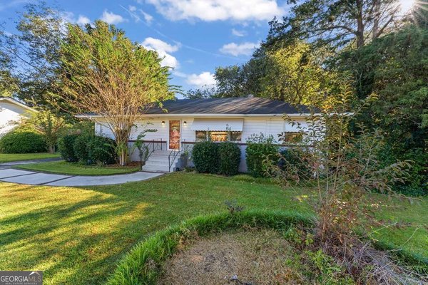 5324 Ash Street Forest Park