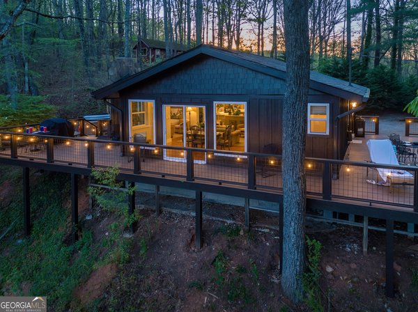 2814 & 2816 Laurel Lodge Road, Clarkesville