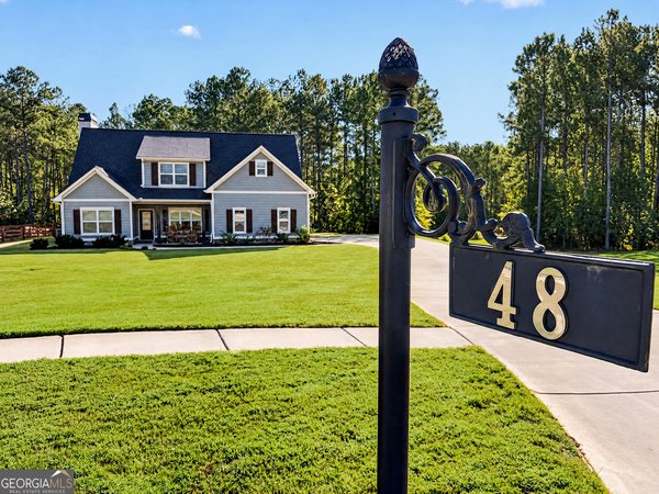 48 Springdale Court Senoia