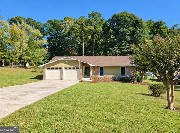 100 Belair Lane, Stockbridge
