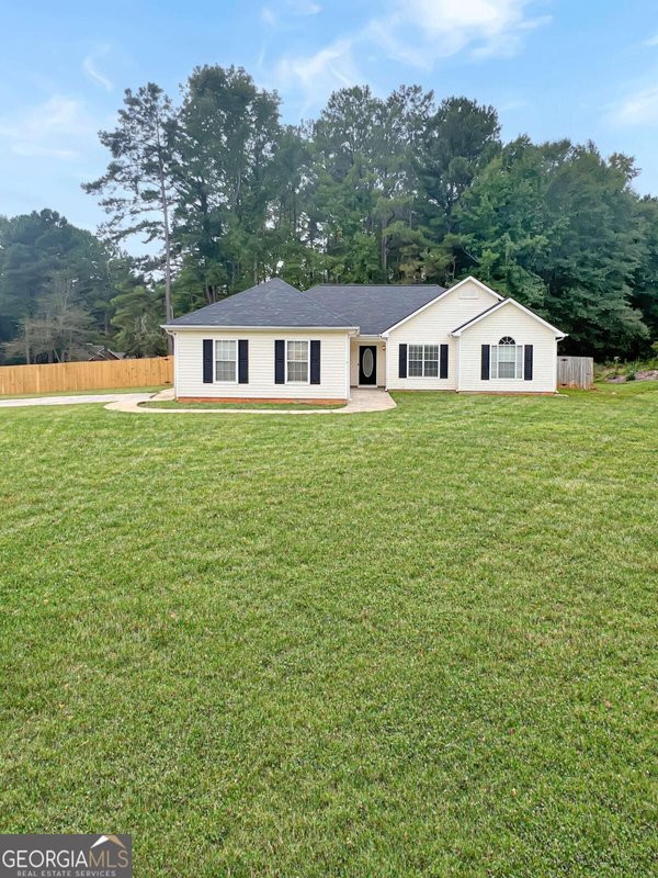 90 riverside Drive, Sharpsburg