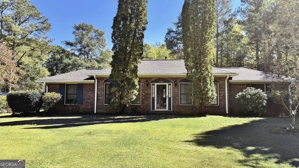 190 Hickory Road Fayetteville