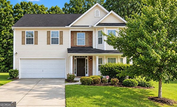 main picture of 7297 Walton Hill, Fairburn