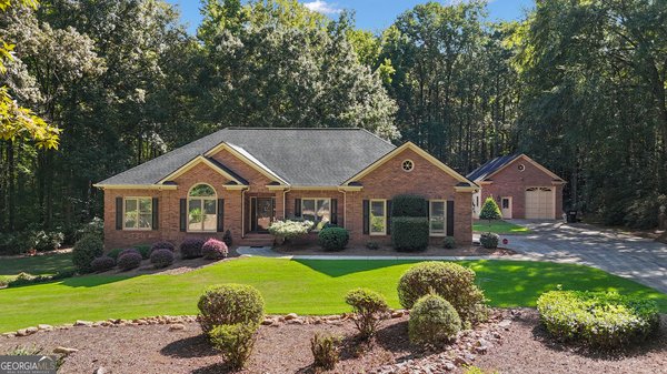 175 Postwood Drive, Fayetteville