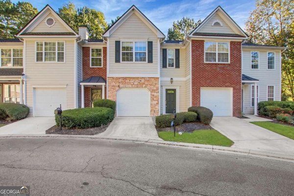 1611 Jackson Trace Court, Atlanta