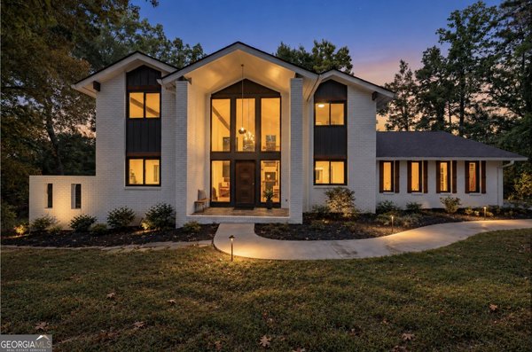 1113 Honeysuckle Drive Canton