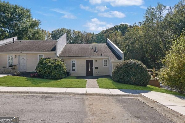 237 Goshen Lane, Woodstock