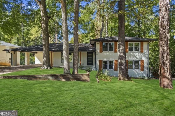 2283 Saratoga Drive, Decatur