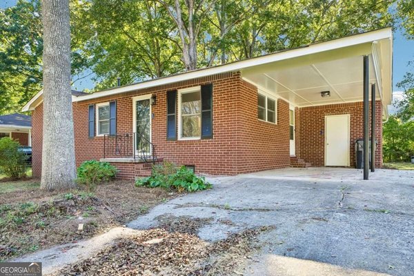 493 Shady Lane Forest Park