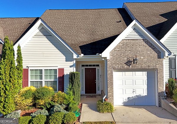 18 Brickton Way, Dawsonville