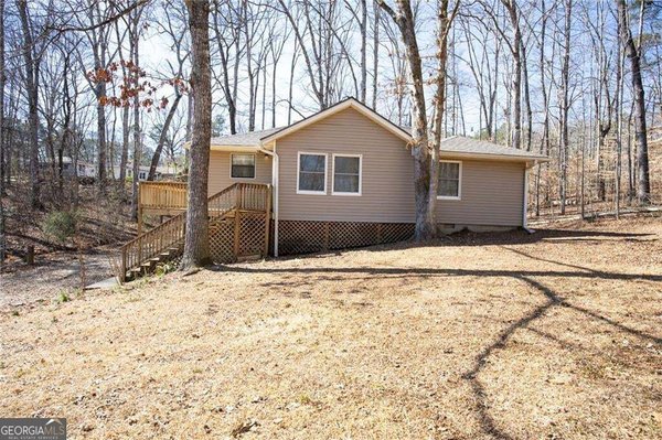 3939 Hillside Lane, Douglasville