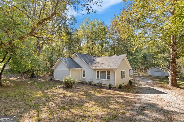 8083 Highway 166, Douglasville