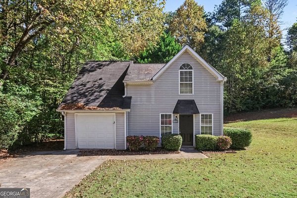 7077 Stonecreek Drive Douglasville