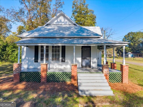 247 Thrid St Danville