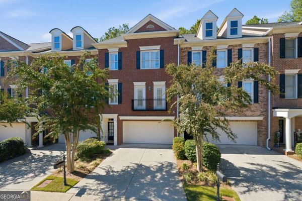 576 Vinings Estates Drive Smyrna