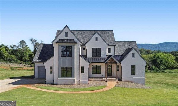 126 Palisade Drive, Rydal
