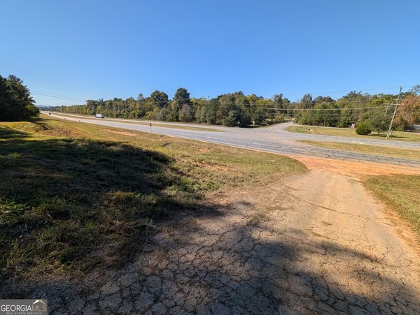 17696 Highway 27 Trion