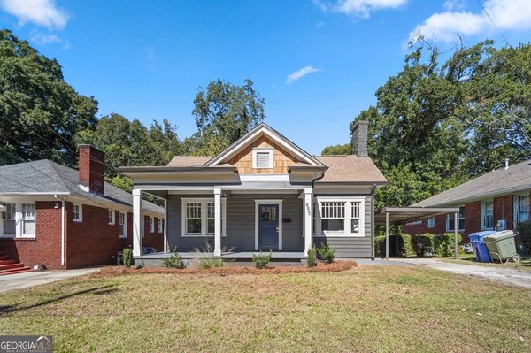 885 Rose Circle, Atlanta