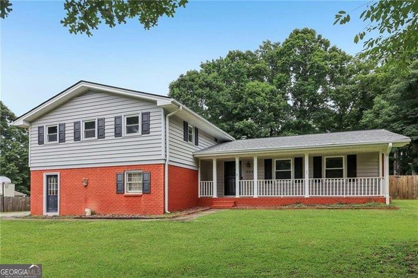 2040 Old Concord Drive, Covington