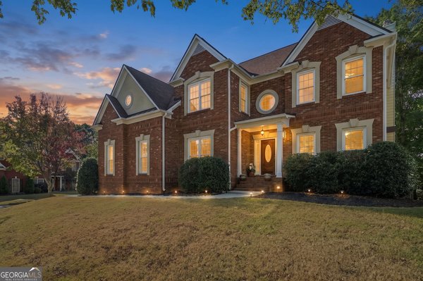 3856 Creekview Ridge Drive Buford