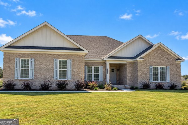 122 Pin Oak Lane, Statesboro