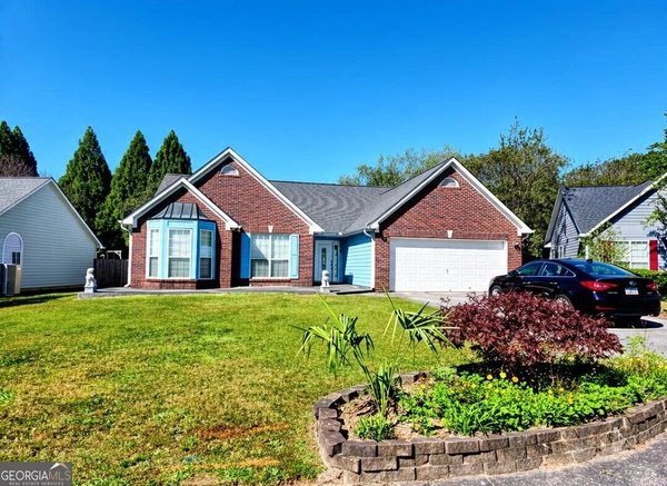 329 Sunnyside Court, Lawrenceville