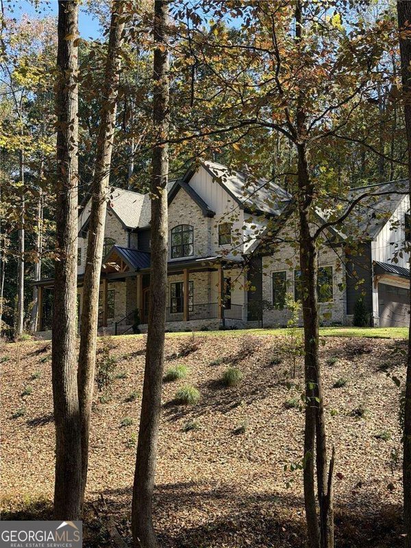 832 Walnut River Trail, Hoschton