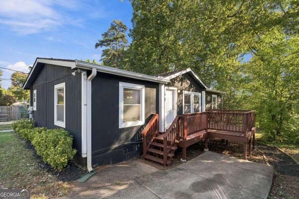 595 Gibbons Drive, Scottdale